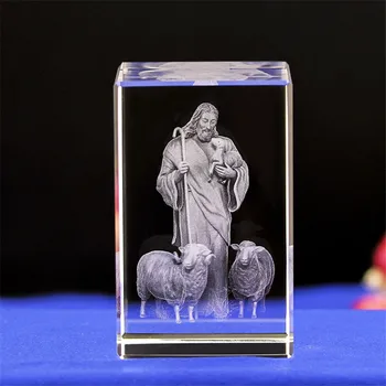 Hıristiyan Hediyeler 3D Kristal küp Lazer Oyma İsa Modeli Figürler Minyatürleri Kuvars Cam Blok Hediyelik Eşya
