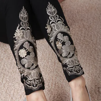Siyah Beyaz Nakış Kalem Legging İlkbahar Sonbahar Kış 2022 Kore Moda Kadın Kargo dökümlü pantolon Harajuku Kadın Giysileri